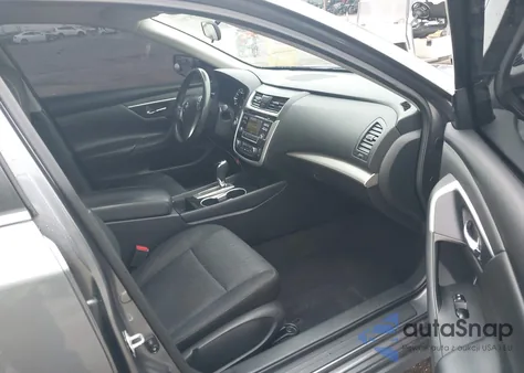 2018 Nissan Altima 2.5 Sv z USA, uszkodzony, nr VIN 1N4AL3AP9JC111211